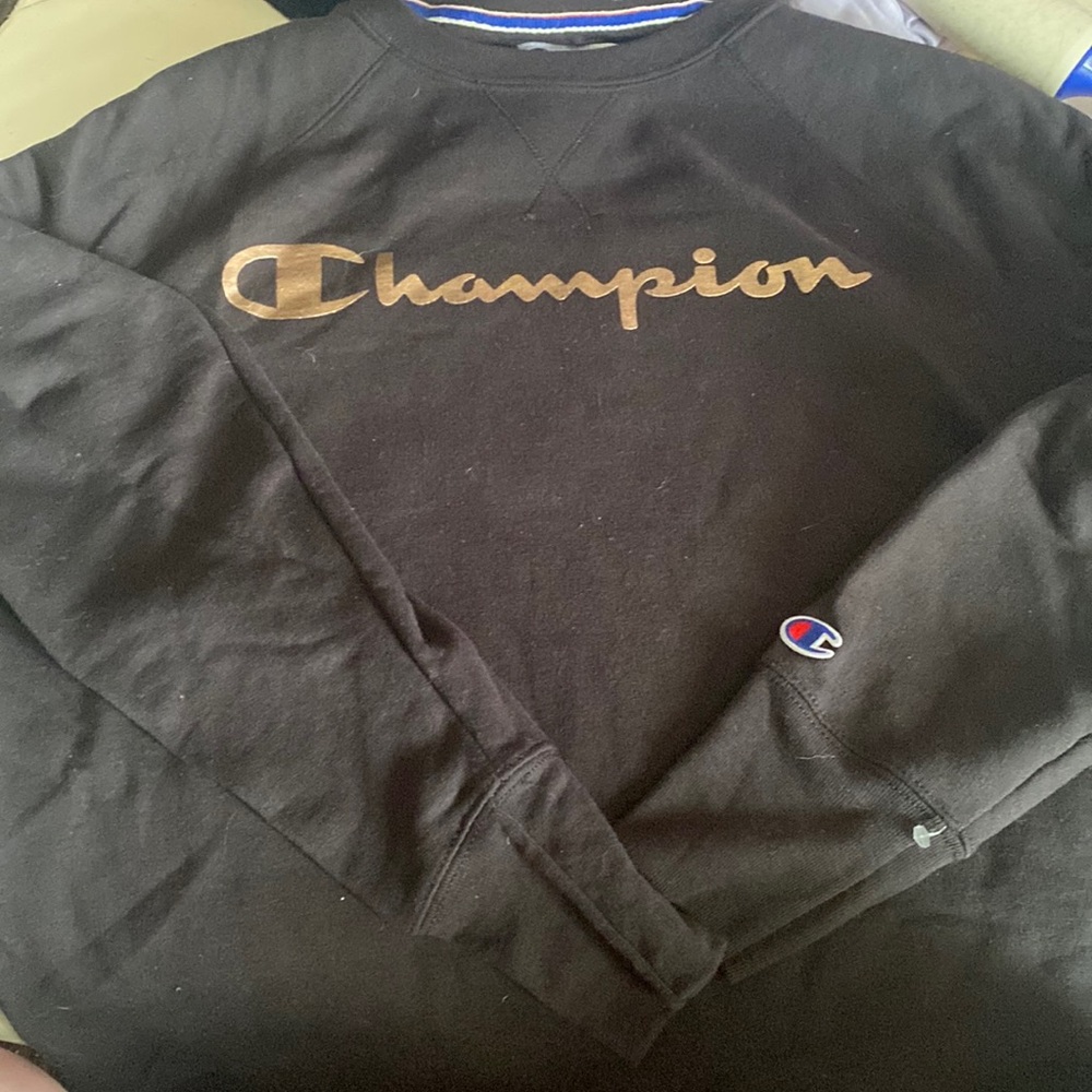 Black champion sweatshirt with rose gold wording